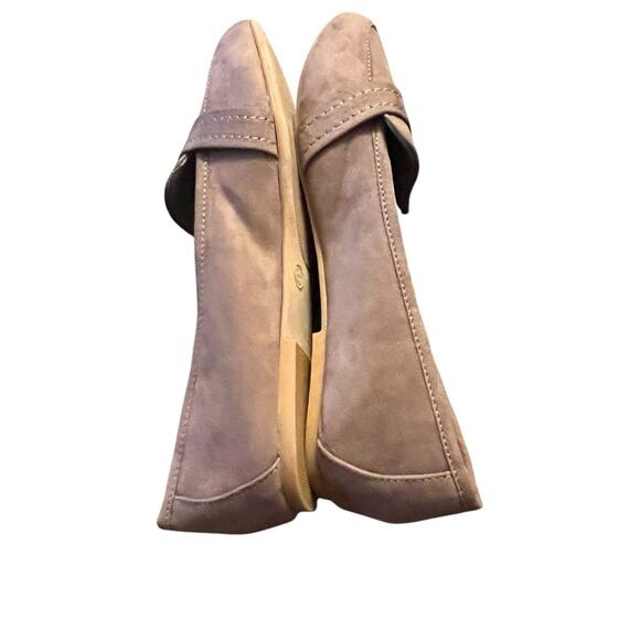 Journee Collection Marci Slip On Knot Accent Loafer NEW Size 8.5 Taupe - Picture 7 of 10